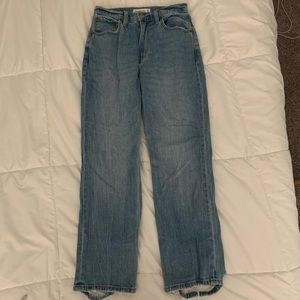 Abercrombie Ultra high rise ankle straight jean